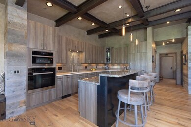 Extensive entertaining space in the vast ikitchen.