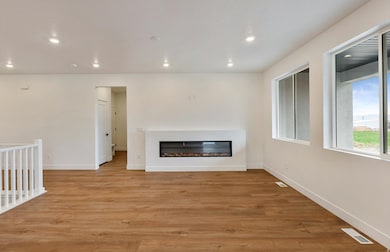 1033 E 250 S unit 18, Salem, UT 84653 - photo 5