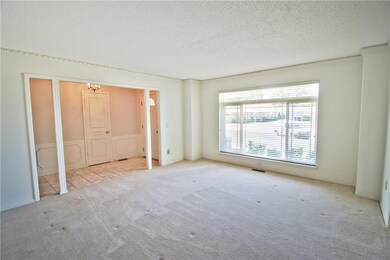 11900 Camelot Place, Oklahoma City, OK 73120 - photo 6