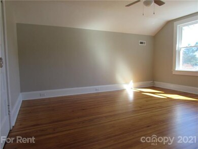 125 Park St, Statesville, NC 28677 - photo 5