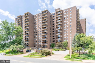Hallmark Condominium unit 311, Alexandria, VA 22304 - photo 2