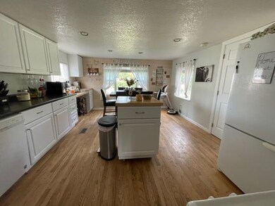 3027 F 3 4 Rd, Grand Junction, CO 81504 - photo 3