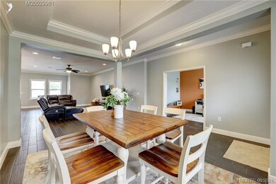 Formal Dining