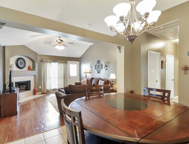 32102 Sue Ln, Pinehurst, TX 77362 - photo 7