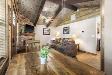 26 Cave Lane Unit 10
