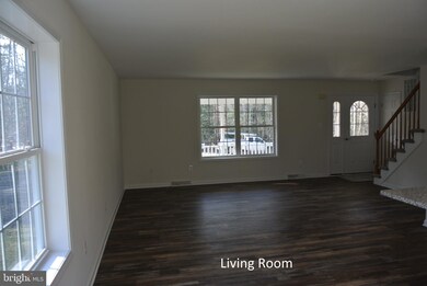 26298 Argentina Dr, Mechanicsville, MD 20659 - photo 3