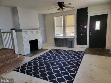 420 Laurel Rd, Lansdowne, PA 19050 - photo 3