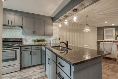 8014 Halsey St, Lenexa, KS 66215 - photo 4