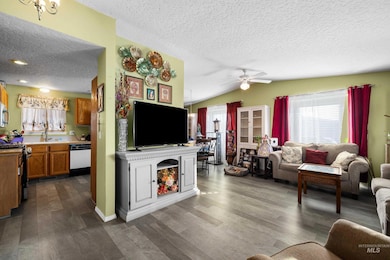 1907 W Flamingo Ave unit 107, Nampa, ID 83651 - photo 7