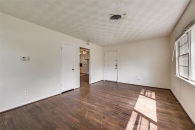 233 Anderson Dr, Hurst, TX 76053 - photo 6