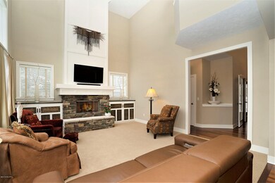 6223 Cascade Pointe Dr SE unit 16, Grand Rapids, MI 49546 - photo 5