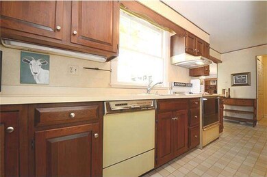 317 Hilldale Rd, Villanova, PA 19085 - photo 5