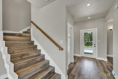 1216 Canyon Lake Dr, Canyon Lake, TX 78133 - photo 4