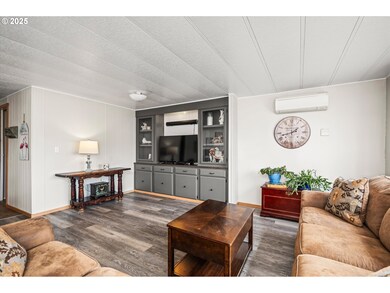 205 S 54th St unit 109, Springfield, OR 97478 - photo 4