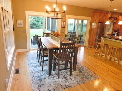 9 Kendrick Hill Rd unit Beautiful full Home, Saratoga Springs, NY 12866 - photo 5