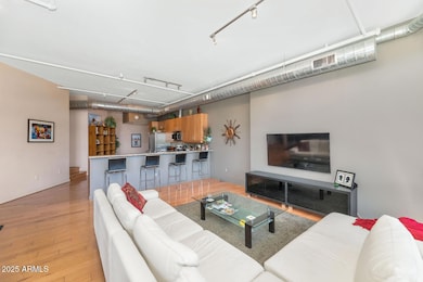 Third Avenue Lofts unit 305, Scottsdale, AZ 85251 - photo 5