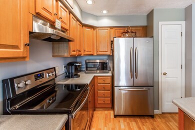 84 West St, Milford, MA 01757 - photo 6