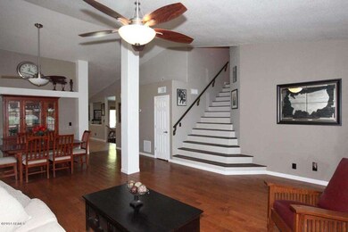 Family Room-Dining Room2