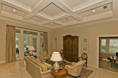 Family_Room (1)