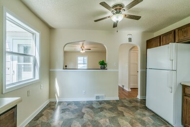 519NAndersonSt91619_0008