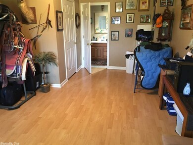 639 Field Creek Rd, Mammoth Spring, AR 72554 - photo 4