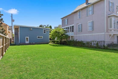 1415 Ball St, Galveston, TX 77550 - photo 6