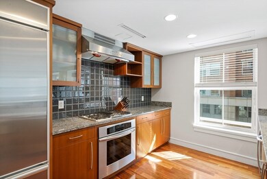3 Battery Wharf unit 3302, Boston, MA 02109 - photo 6
