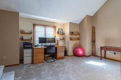 25 Gleneagle Dr unit U74, Nashua, NH 03063 - photo 7