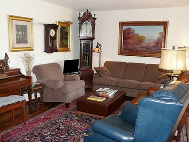 231 Mill Stream Ln, Anderson, IN 46011 - photo 6