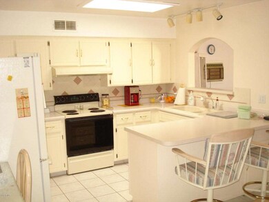 934 S Eagle Cir, Mesa, AZ 85208 - photo 2