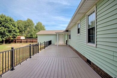 6007 Criddle Dr, Columbia, TN 38401 - photo 6