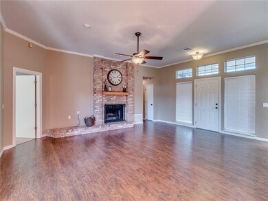 1812 Pebble Creek Blvd, Edmond, OK 73003 - photo 4