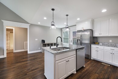 326 Shelby Cir, Shelbyville, TN 37160 - photo 7