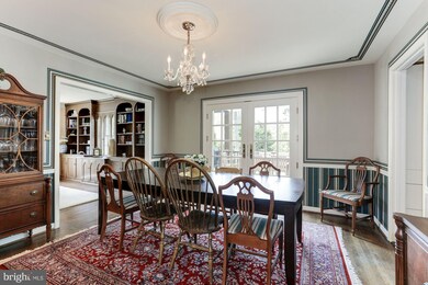 2432 Lexington Rd, Falls Church, VA 22043 - photo 5