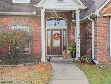 303 Nanih Waiya, Poteau, OK 74953 - photo 3