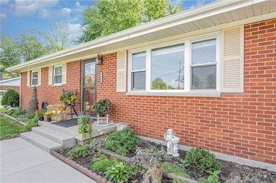 8447 Ora Ln, Middletown, OH 45042 - photo 4