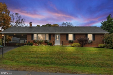 204 E 17th St, Front Royal, VA 22630 - photo 3