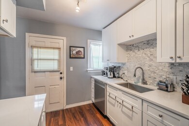 6341 Bordeaux Ave unit 6341, Dallas, TX 75209 - photo 3