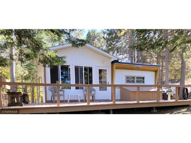 Lake facing deck and sun room
