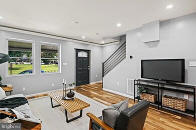 4518 Garden Dr, Baltimore, MD 21215 - photo 4