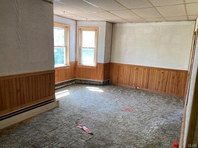 2859 Welshtown Rd, Slatington, PA 18080 - photo 7