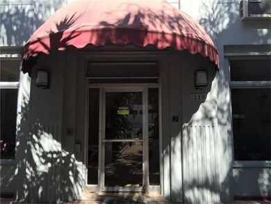 215 30th St unit 19, Miami Beach, FL 33140 - photo 2