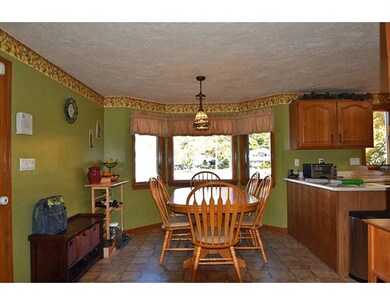 6 Hazel Cir, Randolph, MA 02368 - photo 6