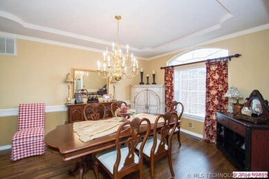 2113 W Vicksburg St, Broken Arrow, OK 74011 - photo 3