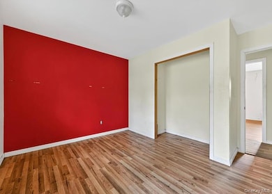 48 E Rogues Path, Huntington Station, NY 11746 - photo 6