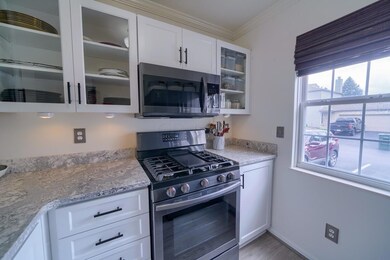 2225 Teardrop Ave (21)