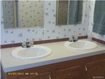 110 Fleetwood Rd, Prattville, AL 36067 - photo 5