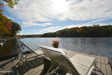 Dock