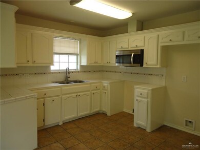 2003 Bald Cypress, Weslaco, TX 78596 - photo 6