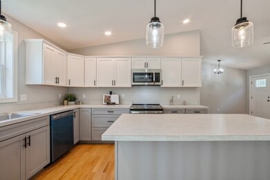 149 West Ave, Ludlow, MA 01056 - photo 2
